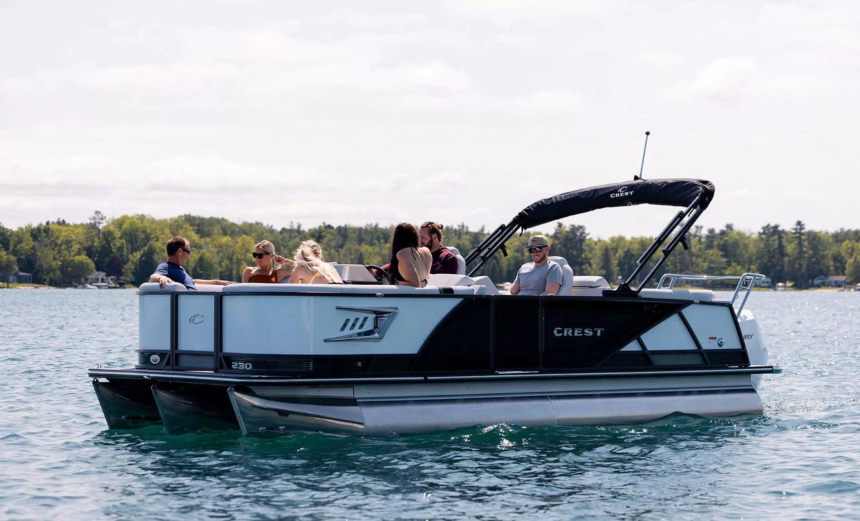 Crest Pontoon Boats Maine Crest Boat Dealer